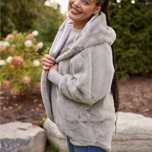 Women's Gray Faux Fur Jacket